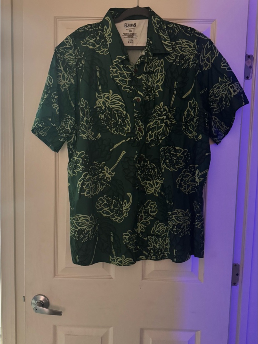 Elysian Men's Green Floral Short-Sleeve Shirt - Picture 3 of 7